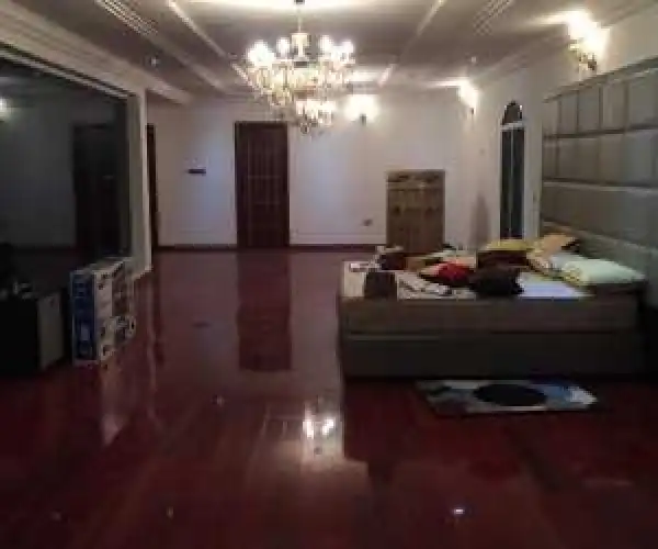 Photos: Popular Female Blogger, Linda Ikeji Shared A Lovely Bedroom Photos